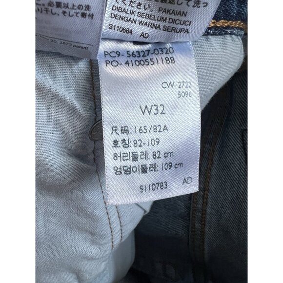 LEVI'S 501 ORIGINAL Womens Size 32 Distressed Denim Cut Off Shorts Raw Hem - Picture 7 of 11